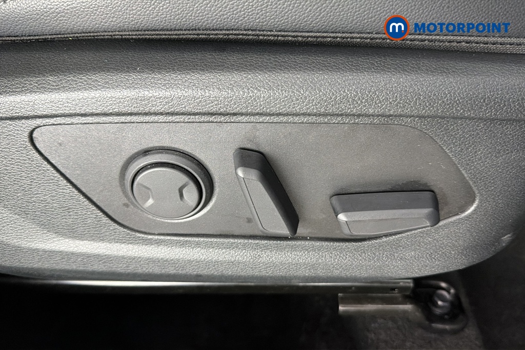 KIA Sportage 3 Automatic Petrol-Electric Hybrid SUV - Stock Number (1676223) - 23rd supplementary image