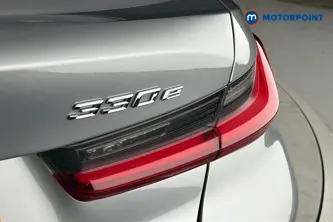 BMW 3 Series M Sport Automatic Petrol Plug-In Hybrid Saloon - Stock Number (1676665) - 36th supplementary image