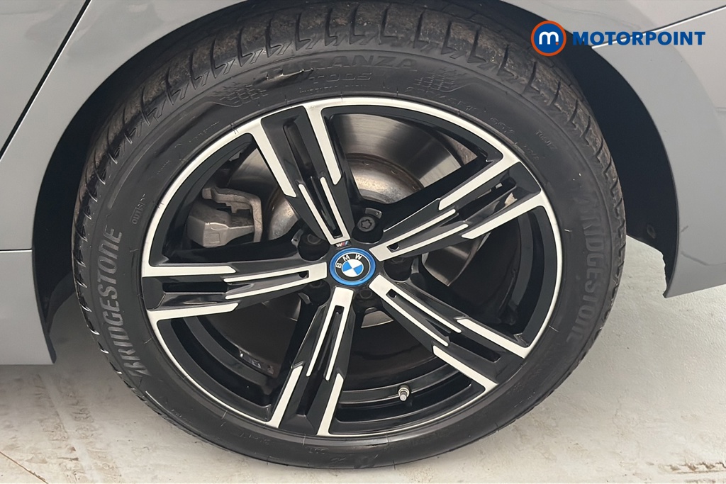 BMW 3 Series M Sport Automatic Petrol Plug-In Hybrid Saloon - Stock Number (1676665) - 45th supplementary image