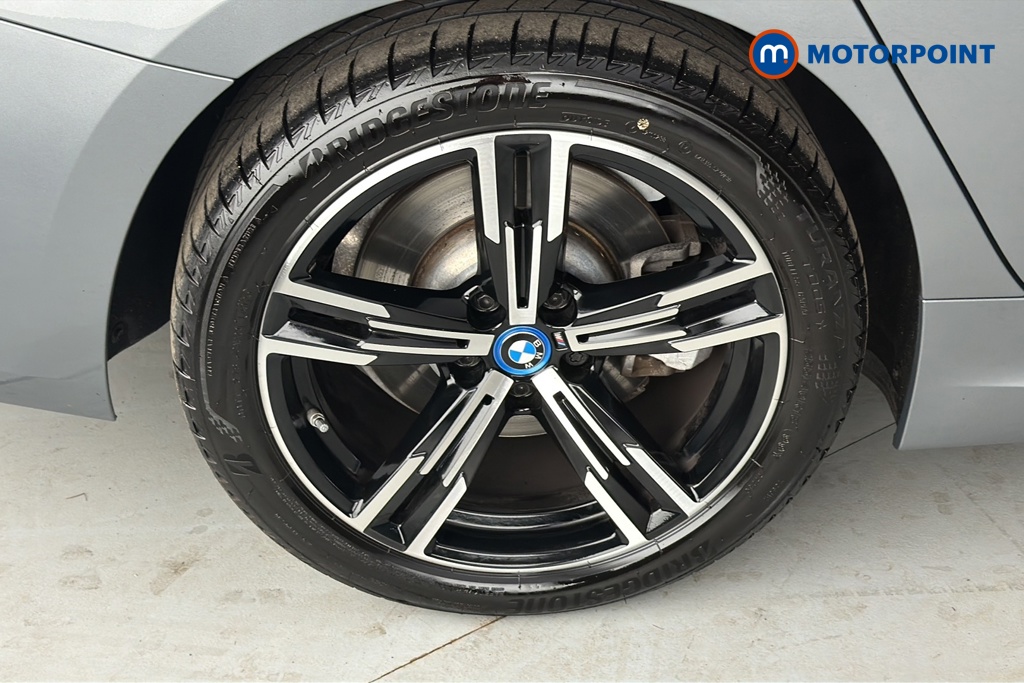 BMW 3 Series M Sport Automatic Petrol Plug-In Hybrid Saloon - Stock Number (1676665) - 46th supplementary image