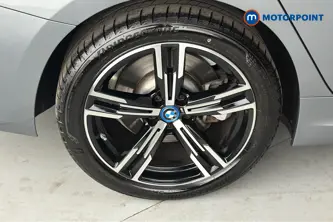 BMW 3 Series M Sport Automatic Petrol Plug-In Hybrid Saloon - Stock Number (1676665) - 46th supplementary image