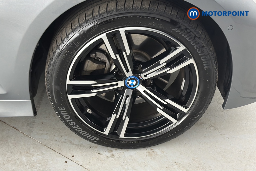 BMW 3 Series M Sport Automatic Petrol Plug-In Hybrid Saloon - Stock Number (1676665) - 47th supplementary image