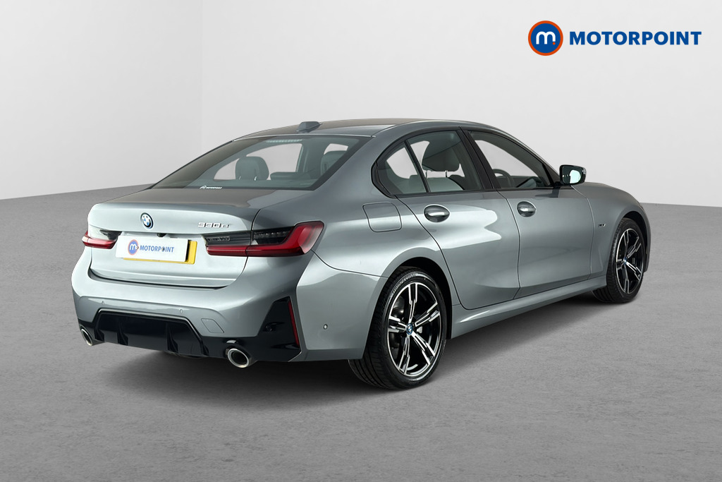 BMW 3 Series M Sport Automatic Petrol Plug-In Hybrid Saloon - Stock Number (1676665) - Passenger side rear corner