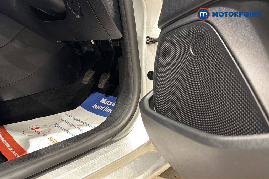 Ford Fiesta Trend Manual Petrol Hatchback - Stock Number (1676952) - 21st supplementary image