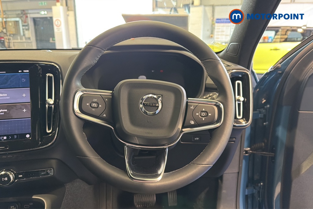 Volvo Xc40 Plus Automatic Petrol SUV - Stock Number (1666404) - 2nd supplementary image