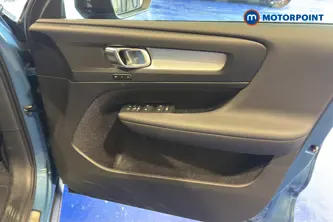 Volvo Xc40 Plus Automatic Petrol SUV - Stock Number (1666404) - 18th supplementary image