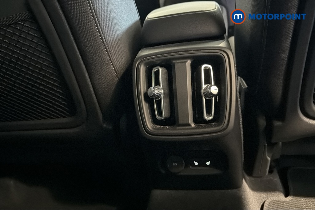 Volvo Xc40 Plus Automatic Petrol SUV - Stock Number (1666404) - 28th supplementary image