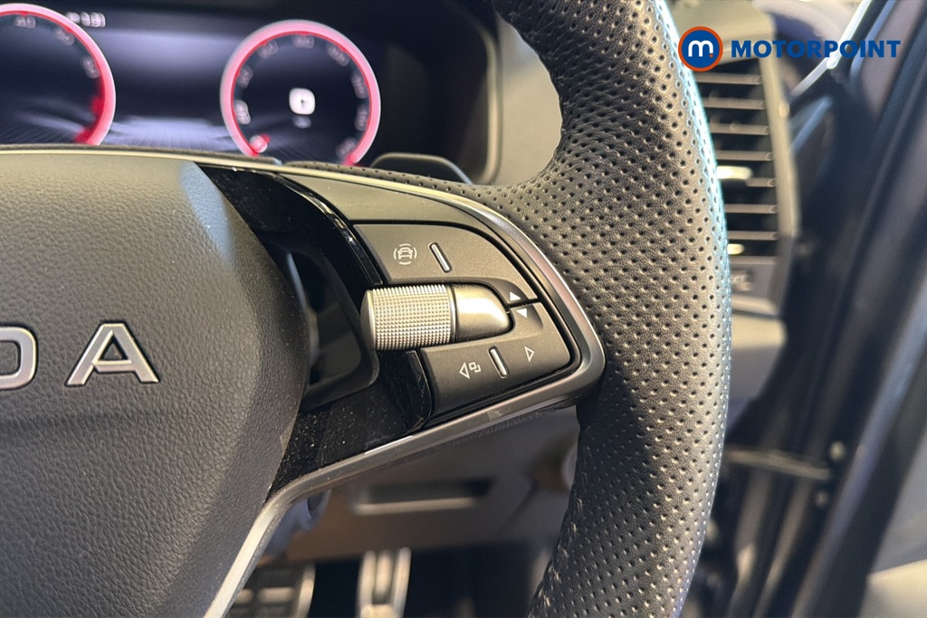 Skoda Karoq Sportline Edition Automatic Petrol SUV - Stock Number (1667520) - 3rd supplementary image