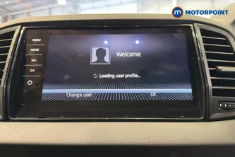 Skoda Karoq Sportline Edition Automatic Petrol SUV - Stock Number (1667520) - 8th supplementary image