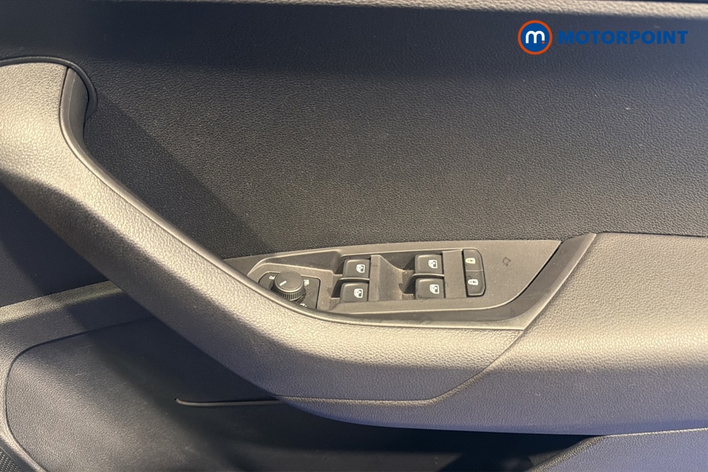 Skoda Karoq Sportline Edition Automatic Petrol SUV - Stock Number (1667520) - 19th supplementary image