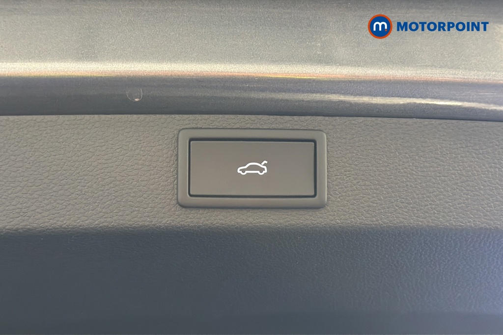Skoda Karoq Sportline Edition Automatic Petrol SUV - Stock Number (1667520) - 35th supplementary image