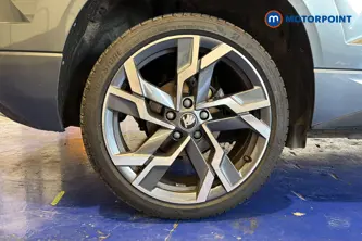 Skoda Karoq Sportline Edition Automatic Petrol SUV - Stock Number (1667520) - 46th supplementary image