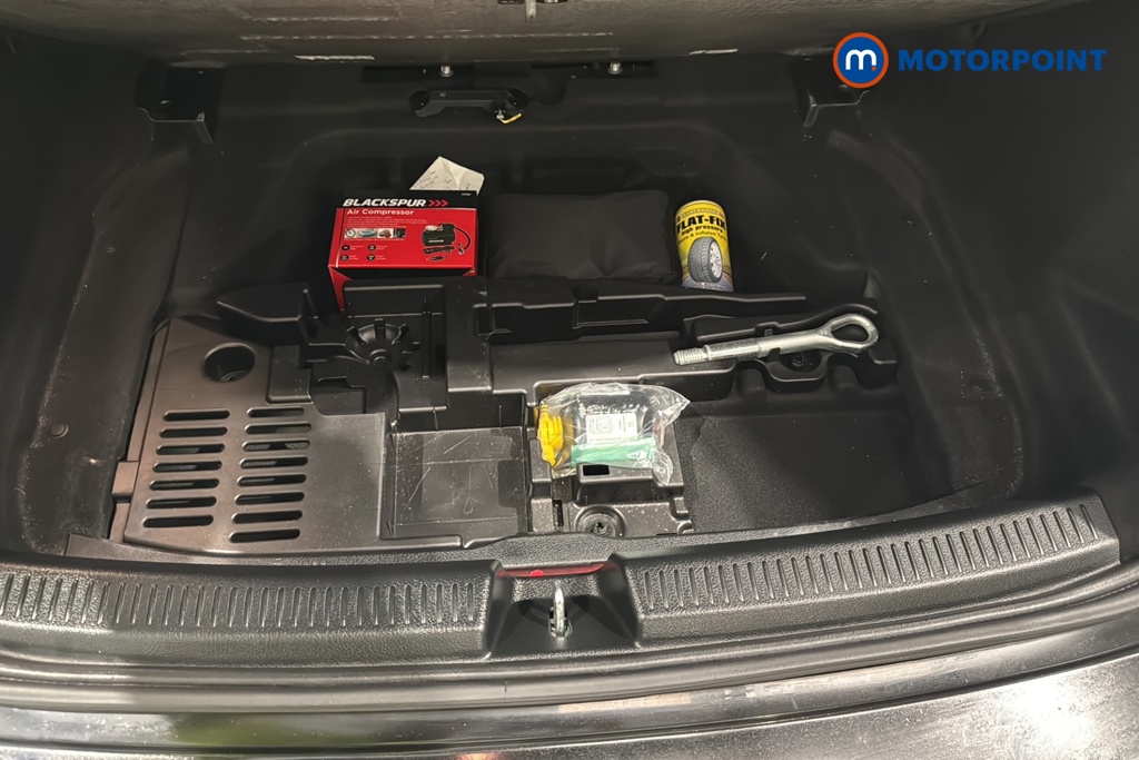 Mercedes-Benz A Class Amg Line Automatic Petrol Hatchback - Stock Number (1676144) - 33rd supplementary image