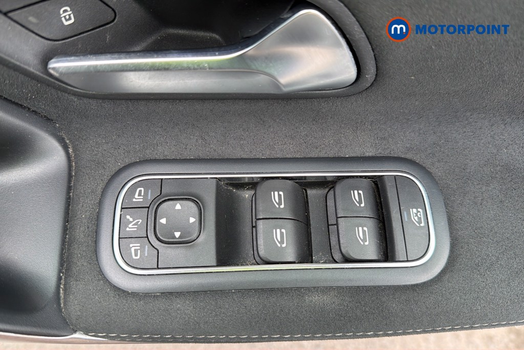 Mercedes-Benz A Class Exclusive Edition Automatic Diesel Hatchback - Stock Number (1639298) - 5th supplementary image