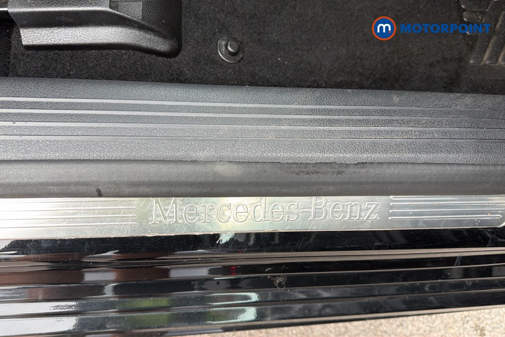 Mercedes-Benz A Class Exclusive Edition Automatic Diesel Hatchback - Stock Number (1639298) - 6th supplementary image