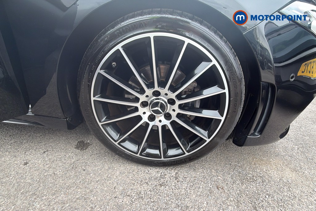 Mercedes-Benz A Class Exclusive Edition Automatic Diesel Hatchback - Stock Number (1639298) - 1st supplementary image