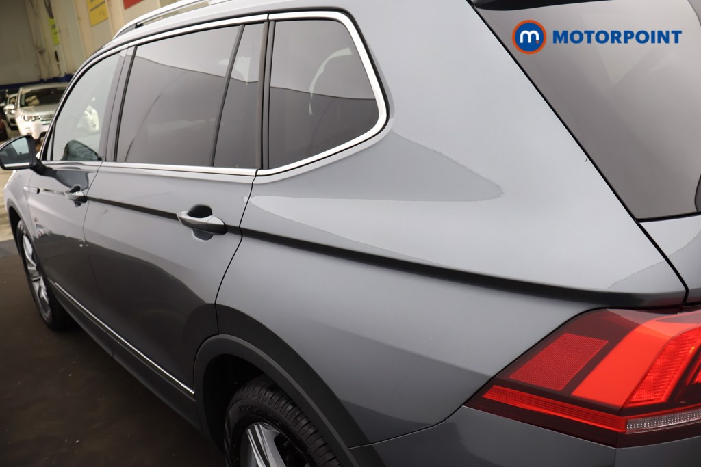 Volkswagen Tiguan Allspace Life Manual Petrol SUV - Stock Number (1659572) - 29th supplementary image