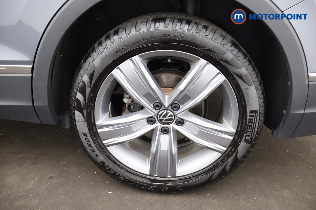 Volkswagen Tiguan Allspace Life Manual Petrol SUV - Stock Number (1659572) - 39th supplementary image