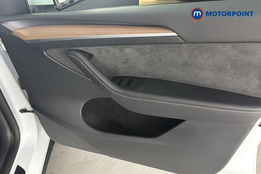 Tesla Model Y Rwd 5Dr Auto Automatic Electric SUV - Stock Number (1660625) - 18th supplementary image