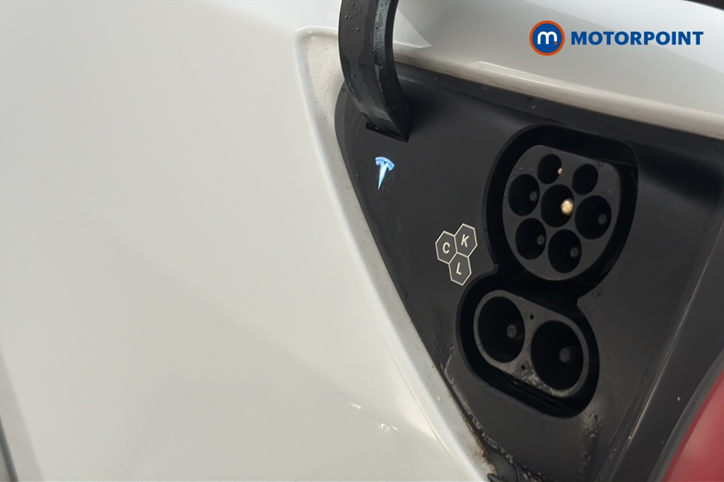 Tesla Model Y Rwd 5Dr Auto Automatic Electric SUV - Stock Number (1660625) - 41st supplementary image