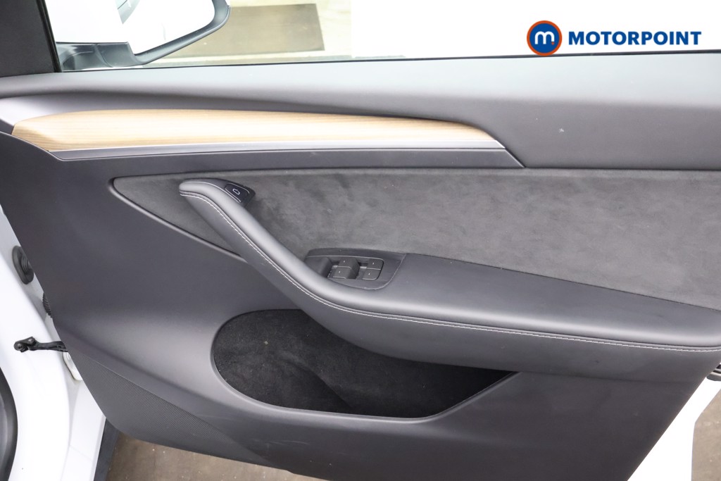 Tesla Model Y Rwd 5Dr Auto Automatic Electric SUV - Stock Number (1660795) - 10th supplementary image