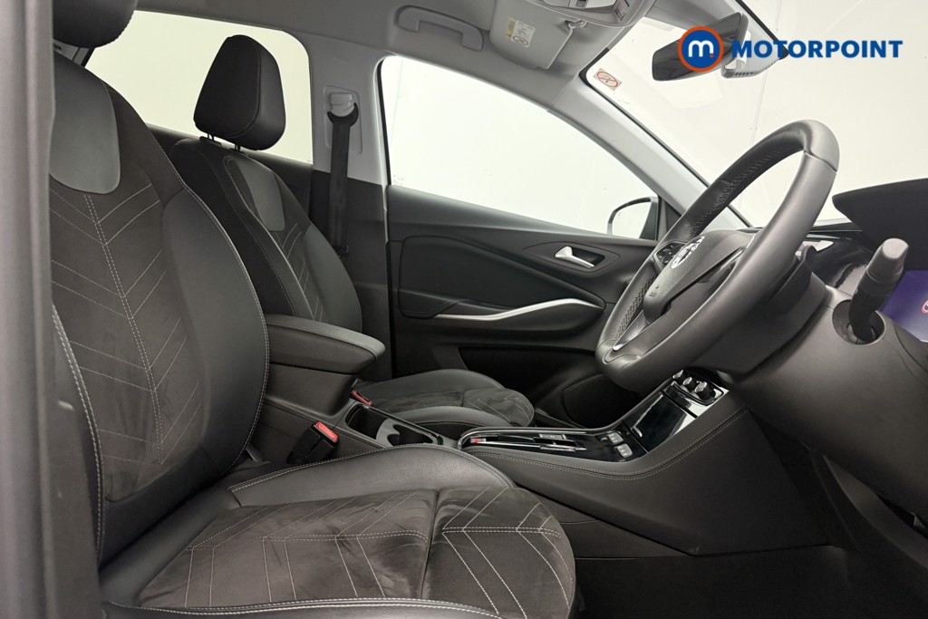 Vauxhall Grandland Ultimate Automatic Petrol Plug-In Hybrid SUV - Stock Number (1661849) - 8th supplementary image