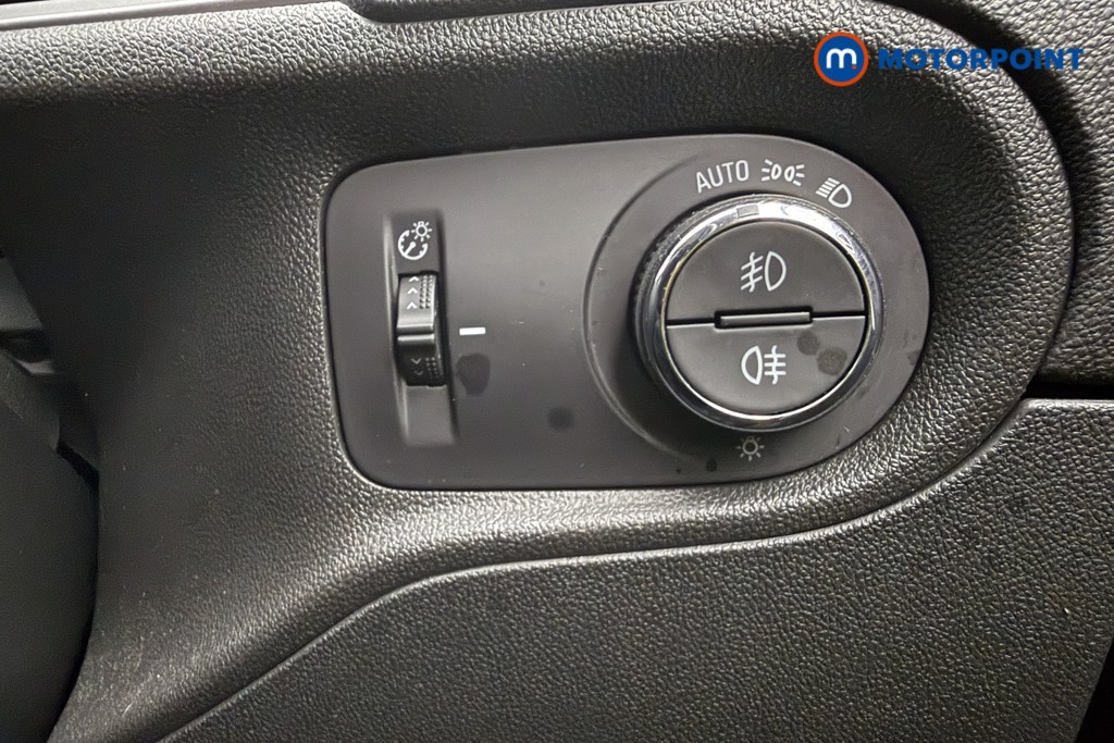Vauxhall Grandland Ultimate Automatic Petrol Plug-In Hybrid SUV - Stock Number (1661849) - 17th supplementary image