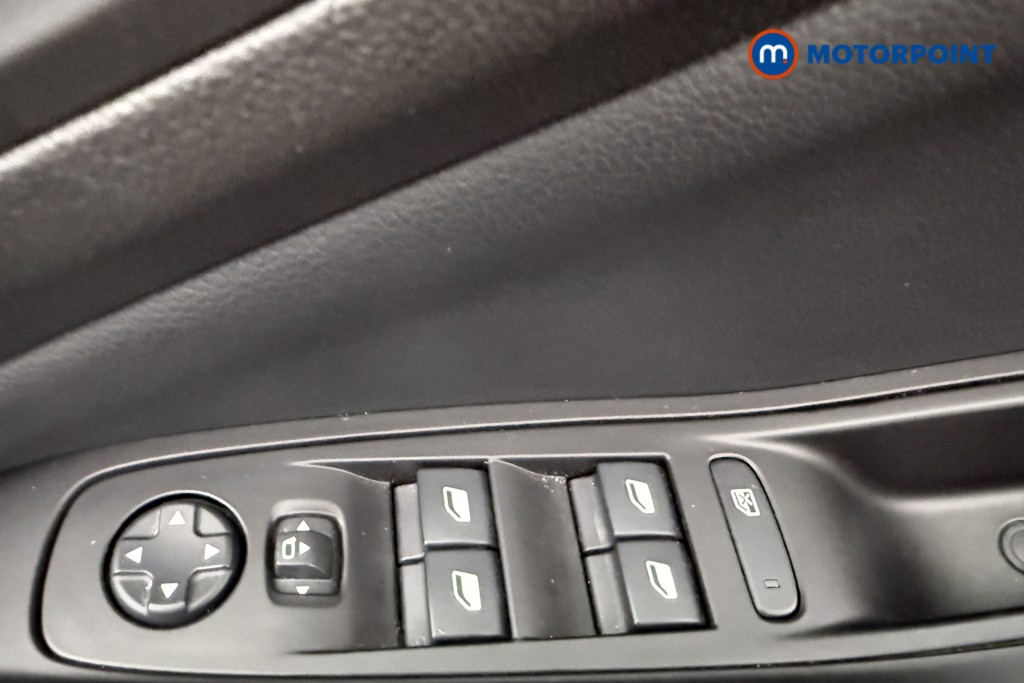 Vauxhall Grandland Ultimate Automatic Petrol Plug-In Hybrid SUV - Stock Number (1661849) - 19th supplementary image