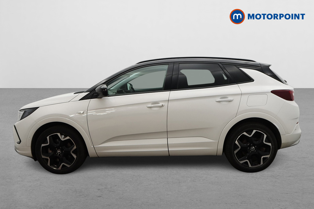 Vauxhall Grandland Ultimate Automatic Petrol Plug-In Hybrid SUV - Stock Number (1661849) - Passenger side