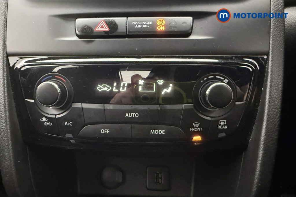 Suzuki Vitara SZ4 Manual Petrol SUV - Stock Number (1662992) - 14th supplementary image