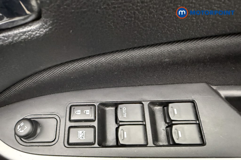 Suzuki Vitara SZ4 Manual Petrol SUV - Stock Number (1662992) - 17th supplementary image