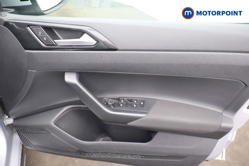 Volkswagen Taigo Life Automatic Petrol SUV - Stock Number (1665207) - 12th supplementary image