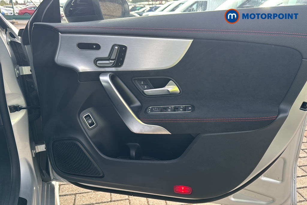Mercedes-Benz CLA Amg Line Automatic Diesel Coupe - Stock Number (1666359) - 18th supplementary image