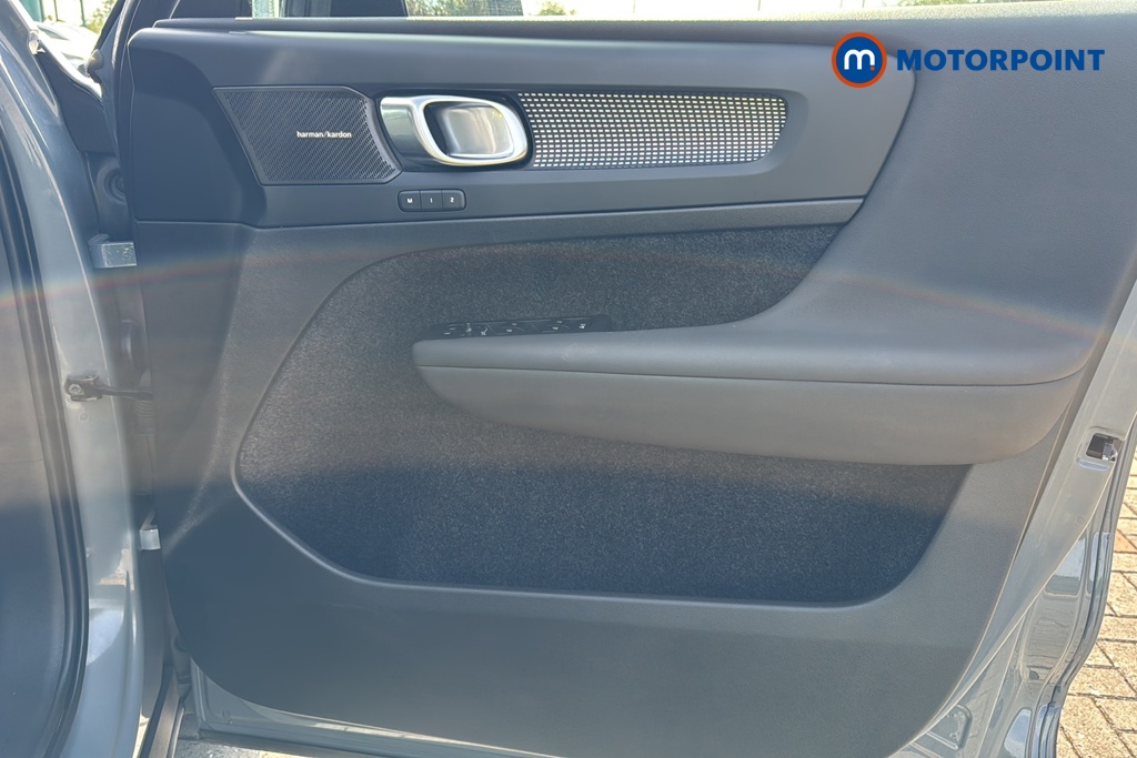 Volvo Xc40 Ultimate Automatic Petrol SUV - Stock Number (1666485) - 18th supplementary image