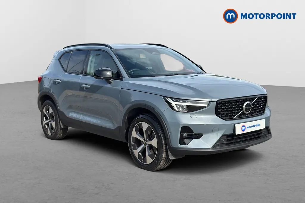 2023 Volvo XC40