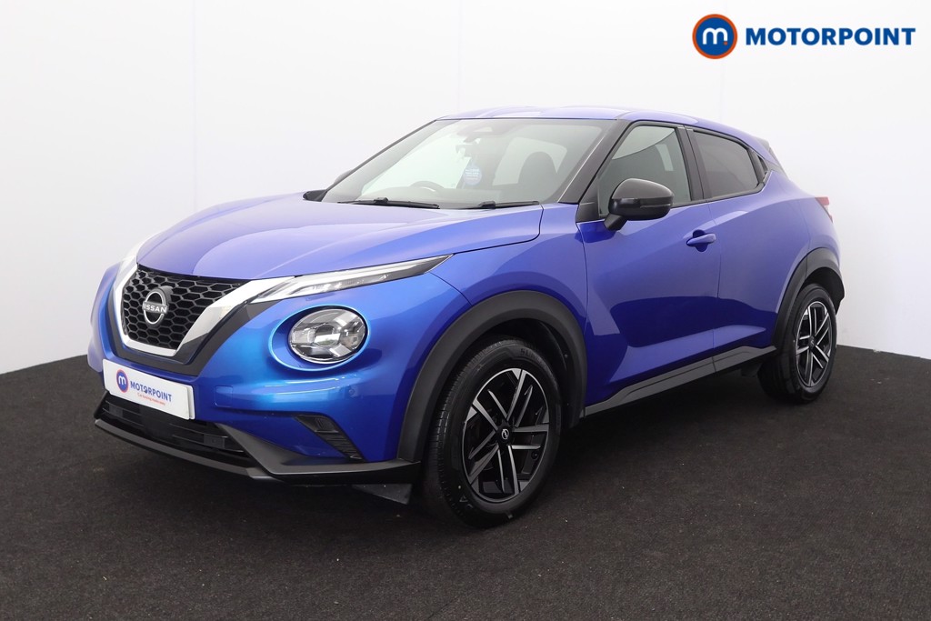 Nissan Juke N-Connecta Automatic Petrol SUV - Stock Number (1667446) - Passenger side front corner