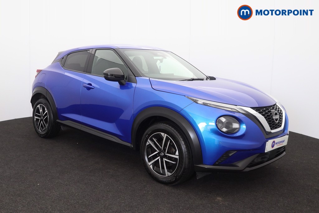 Nissan Juke N-Connecta Automatic Petrol SUV - Stock Number (1667446) - Drivers side front corner