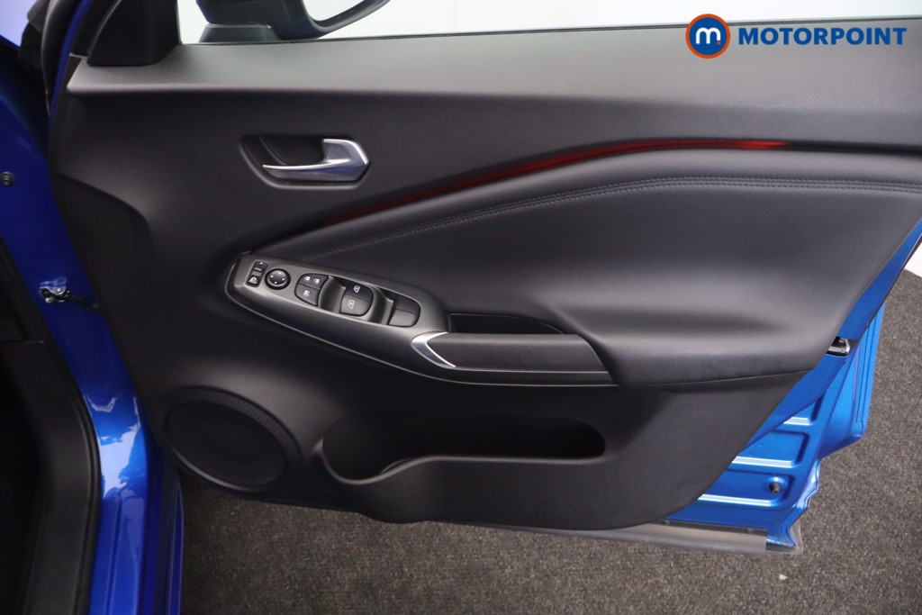 Nissan Juke N-Connecta Automatic Petrol SUV - Stock Number (1667446) - 24th supplementary image