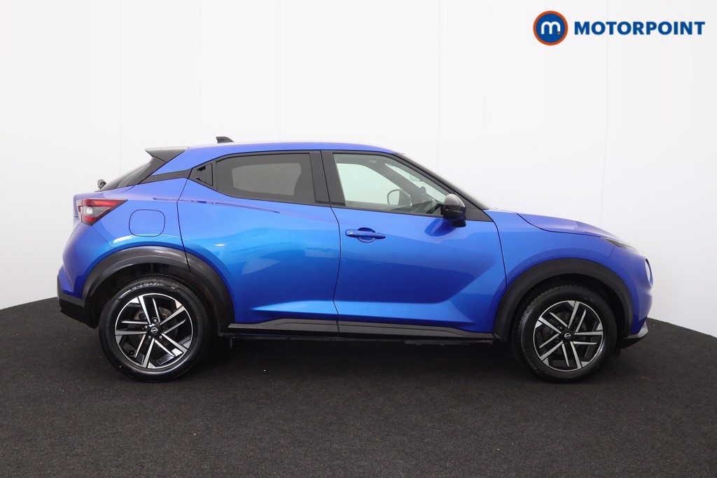 Nissan Juke N-Connecta Automatic Petrol SUV - Stock Number (1667446) - Drivers side