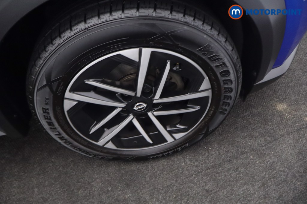 Nissan Juke N-Connecta Automatic Petrol SUV - Stock Number (1667446) - 35th supplementary image