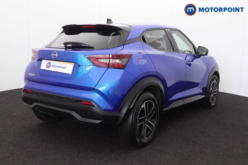 Nissan Juke N-Connecta Automatic Petrol SUV - Stock Number (1667446) - Drivers side rear corner