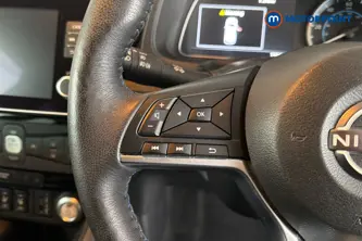 Nissan Leaf N-Connecta Automatic Electric Hatchback - Stock Number (1668060) - 4th supplementary image