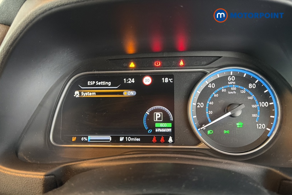 Nissan Leaf N-Connecta Automatic Electric Hatchback - Stock Number (1668060) - 7th supplementary image