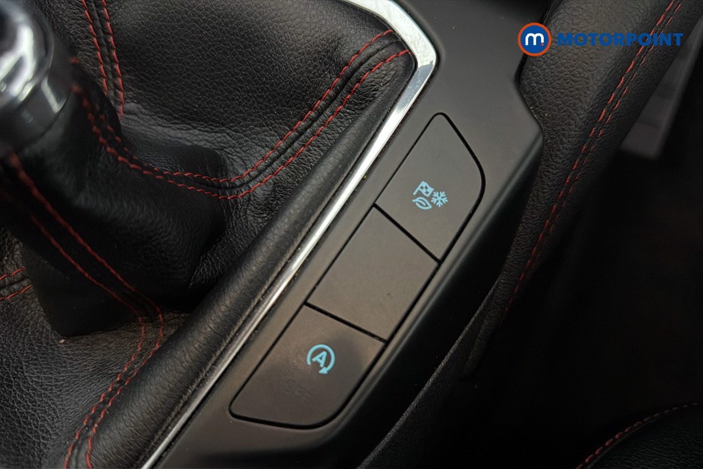 Ford Kuga St-Line Edition Manual Diesel SUV - Stock Number (1668279) - 14th supplementary image