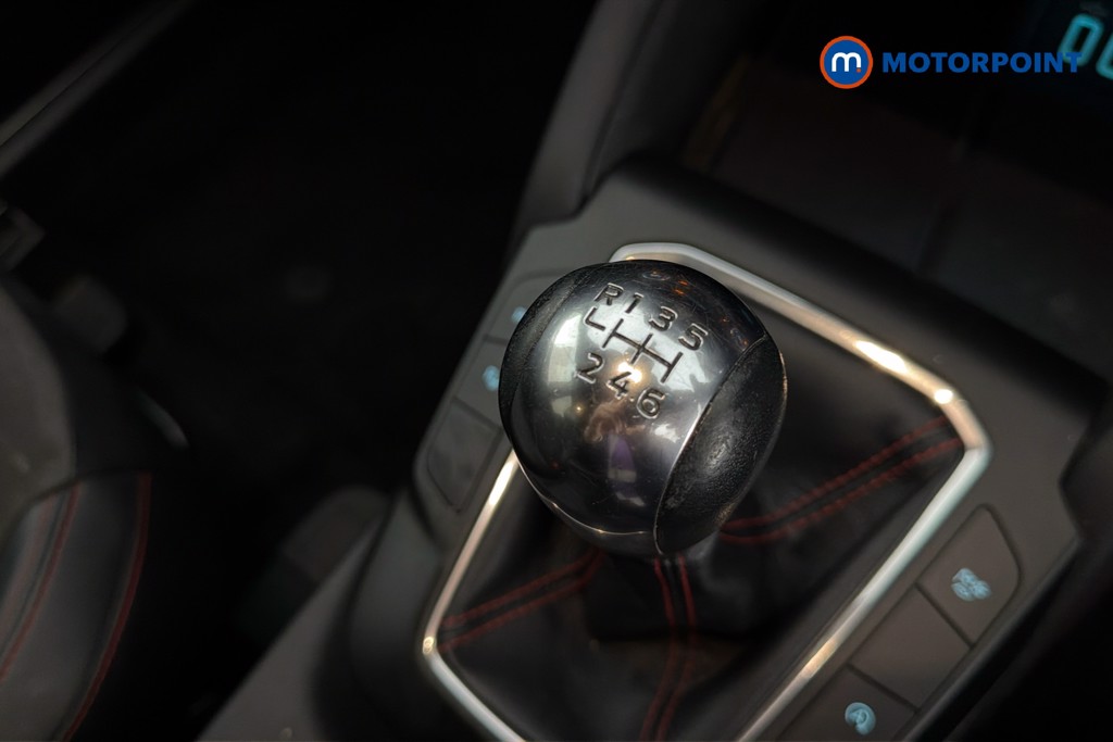 Ford Kuga St-Line Edition Manual Diesel SUV - Stock Number (1668279) - 15th supplementary image