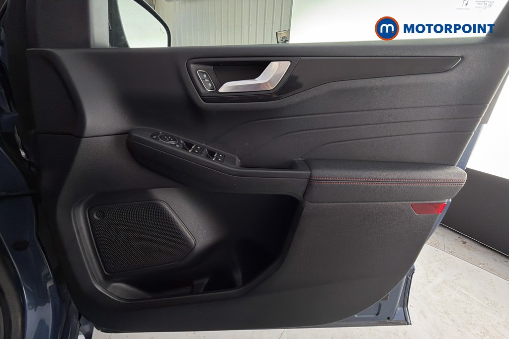 Ford Kuga St-Line Edition Manual Diesel SUV - Stock Number (1668279) - 19th supplementary image