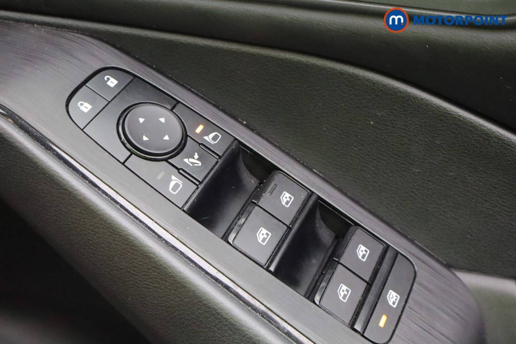 Nissan Qashqai Acenta Premium Manual Petrol SUV - Stock Number (1669126) - 13th supplementary image