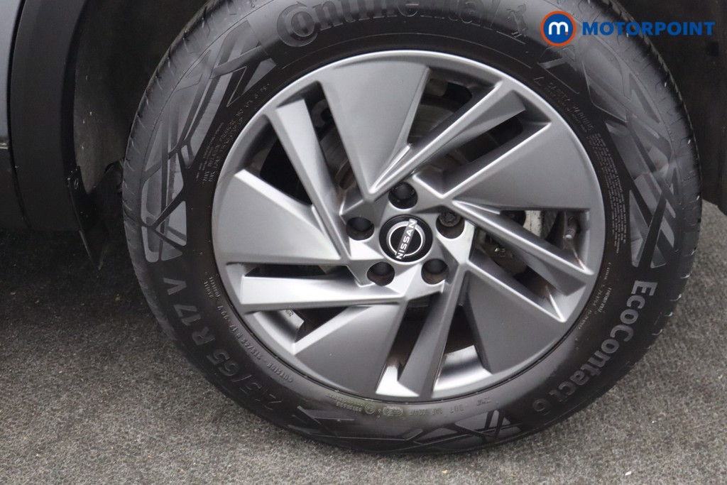 Nissan Qashqai Acenta Premium Manual Petrol SUV - Stock Number (1669126) - 22nd supplementary image