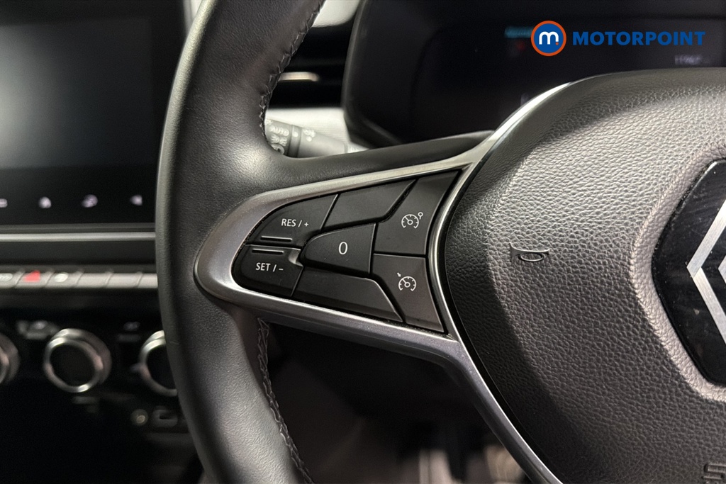 Renault Clio Evolution Manual Petrol Hatchback - Stock Number (1669808) - 4th supplementary image