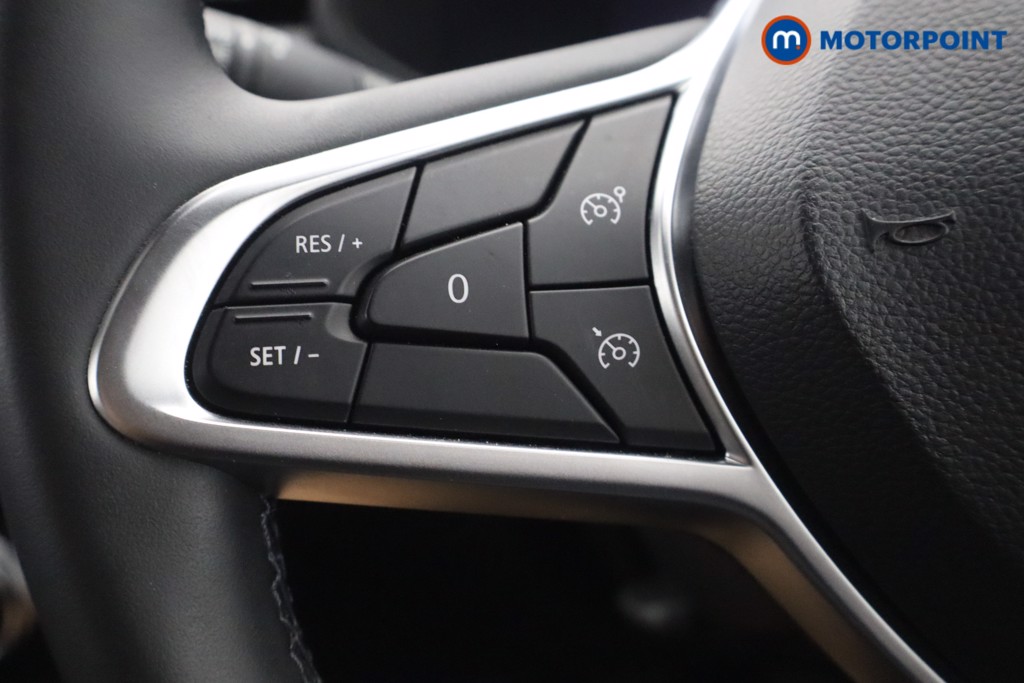 Renault Clio Evolution Manual Petrol Hatchback - Stock Number (1669883) - 12th supplementary image